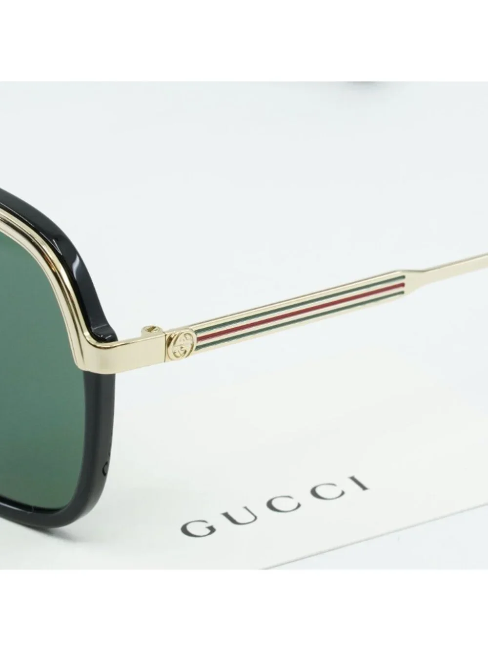 Gucci model gg0200s
